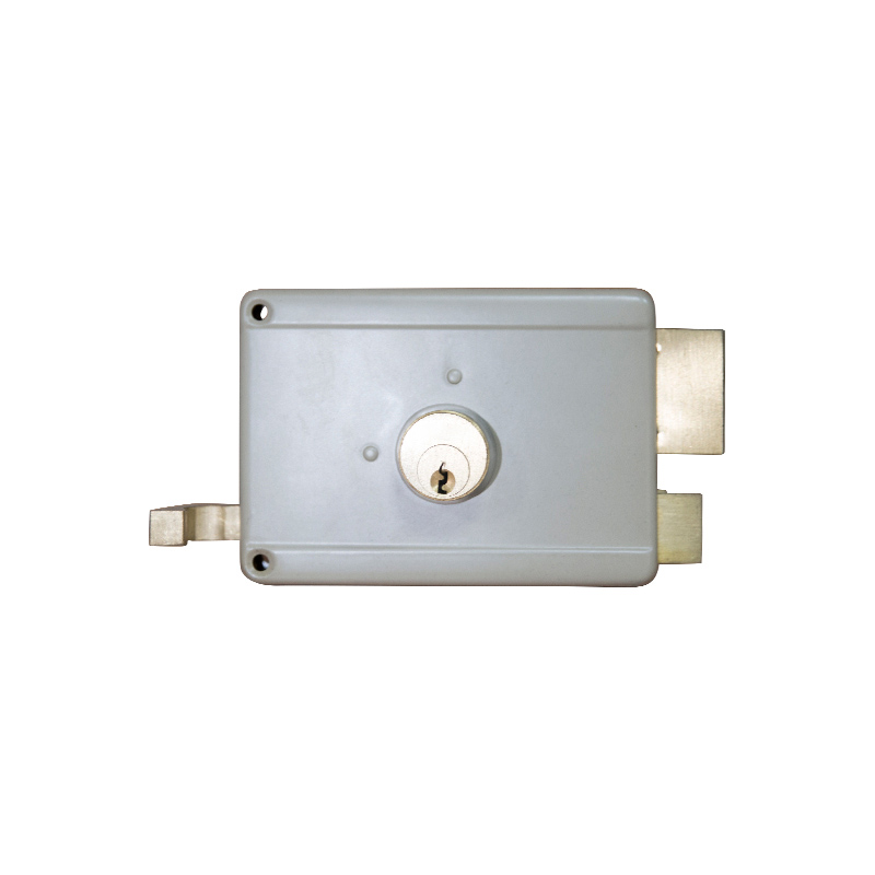 Можно ли легко обойти или взломать накладные замки?